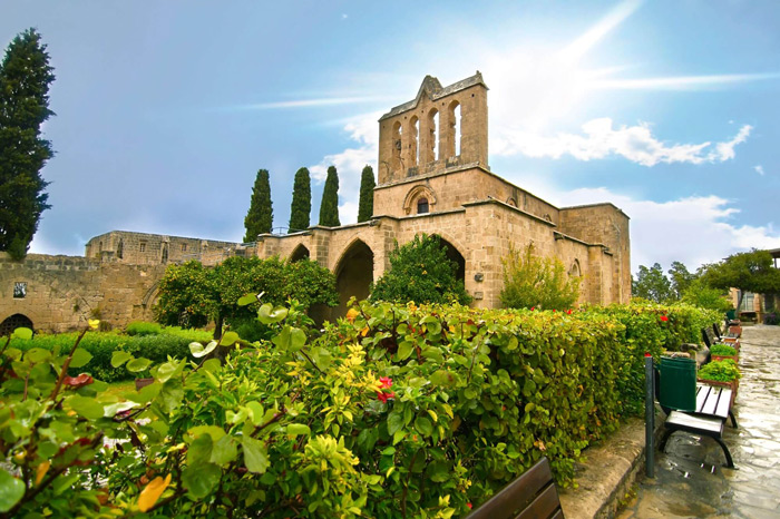 کلیسای بلاپایس قبرس شمالی (Bellapais Monastery Bellapais Abbey)