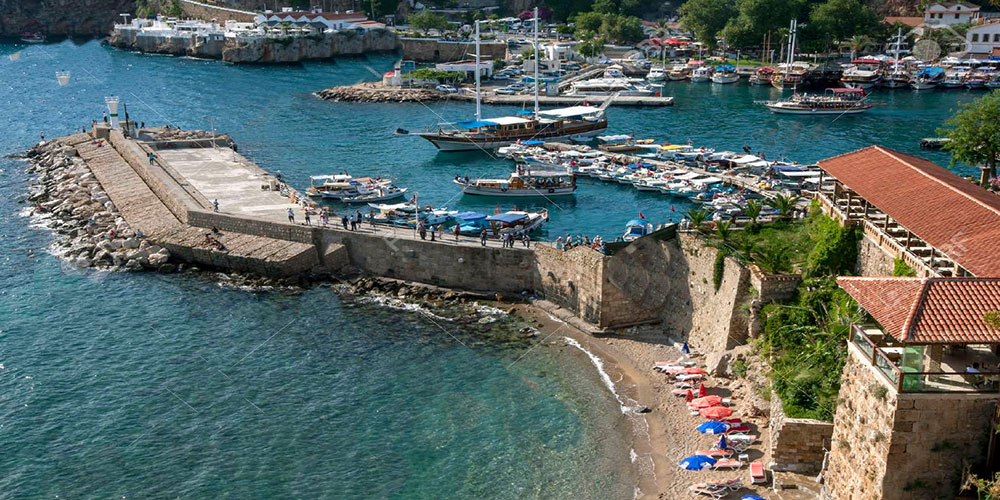 بندر رومی آنتالیا Roman harbour
