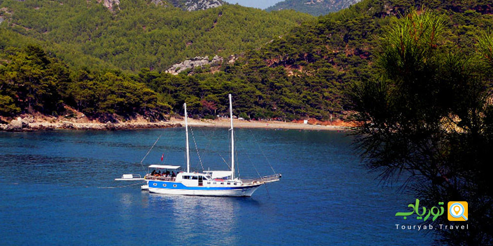 ساحل و خلیج پاپاز آنتالیا(Papaz Bay)