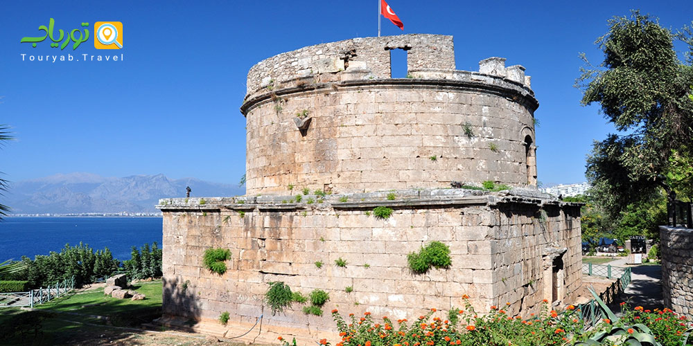 برج هیدیرلیک آنتالیا(استحکام یا فانوس دریایی)