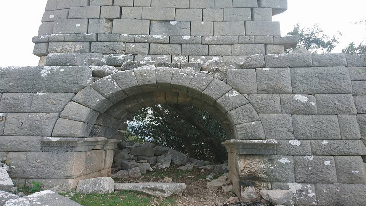 شهر باستانی پدنلیسوس آنتالیا (PEDNELISSOS ANCIENT CITY)