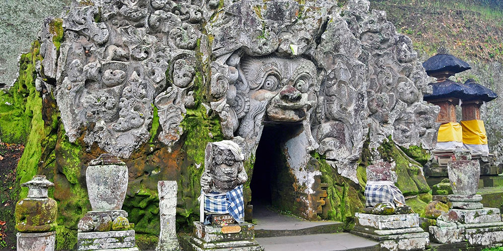 غار فیل های بالی(Goa Gajah)