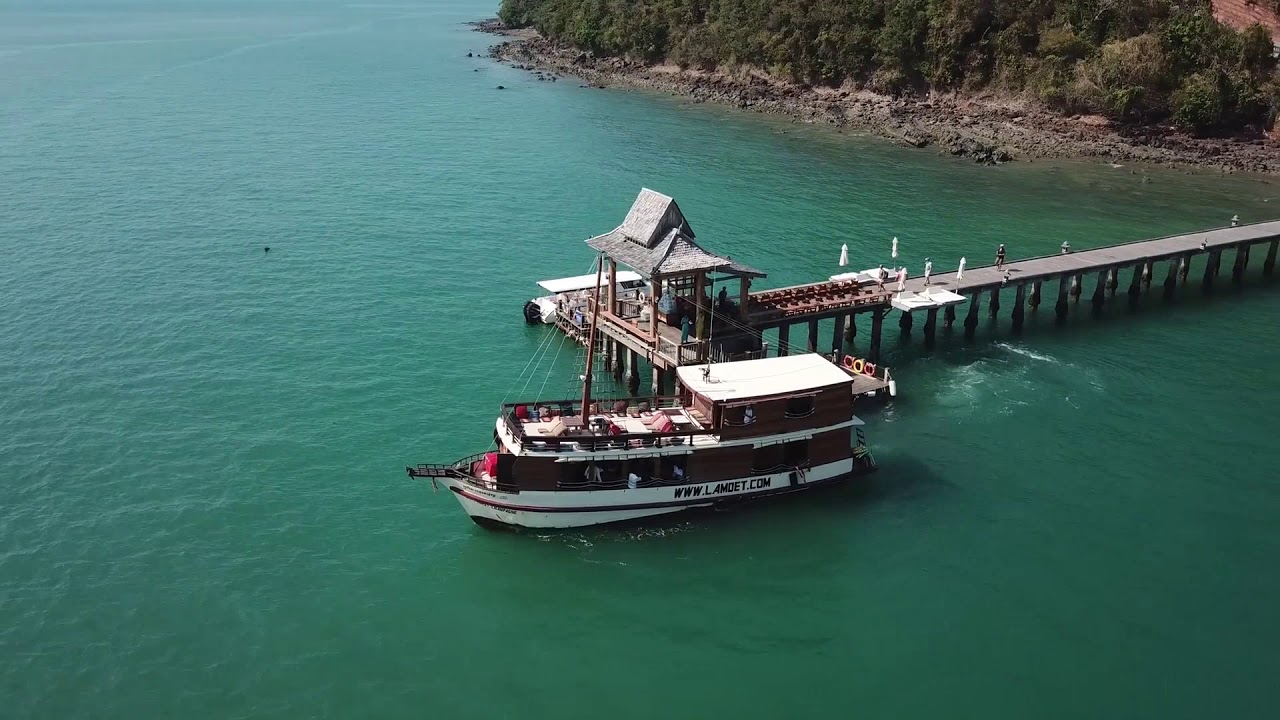 لاموت پوکت(la moet phuket)
