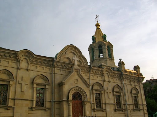 کلیسای جامع مقدس Myrrhbearers باکو