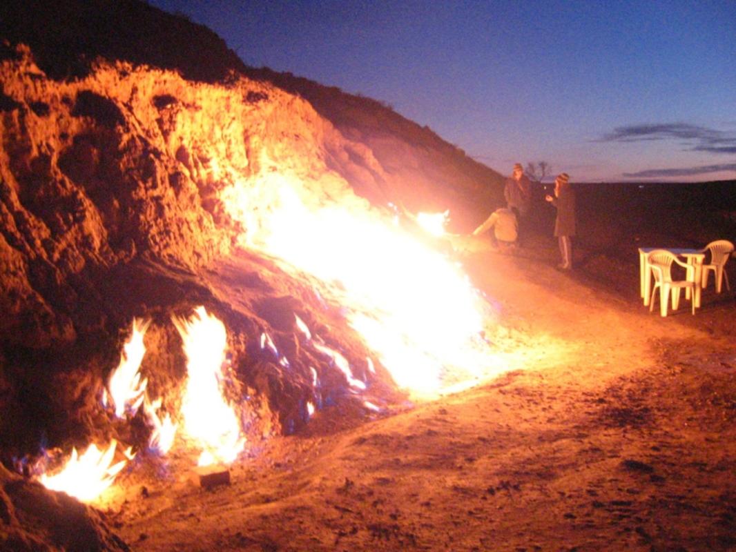 کوه یانار داگ باکو