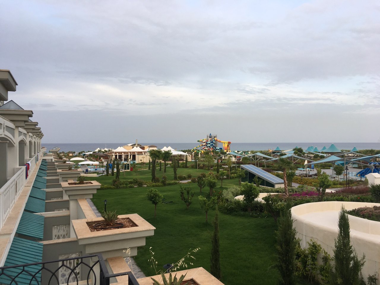 هتل دلوکس لیماک قبرس شمالی