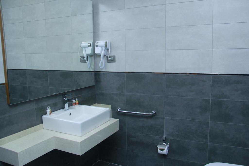 هتل اسکای باکو آذربایجان