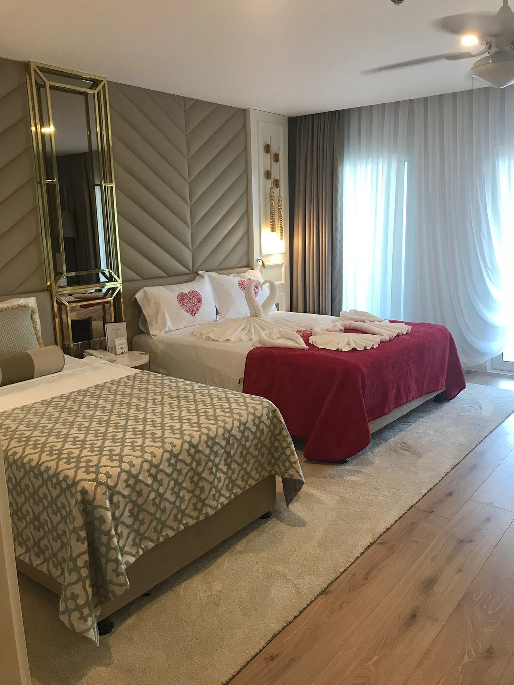 هتل دلوکس لیماک قبرس شمالی