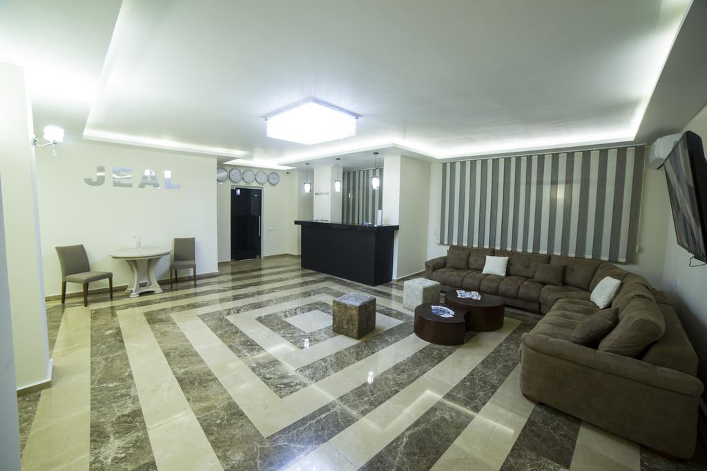 هتل جیل باتومی گرجستان