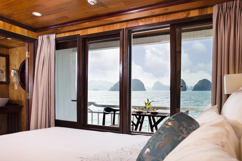 هتل آفرودیته کروز هالونگ ویتنام Aphrodite Cruises