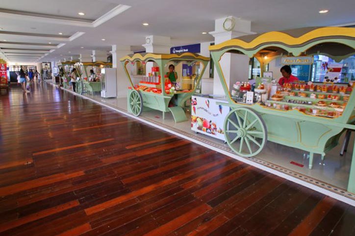 مرکز خرید شناور یودپیمن Yodpiman River Walk