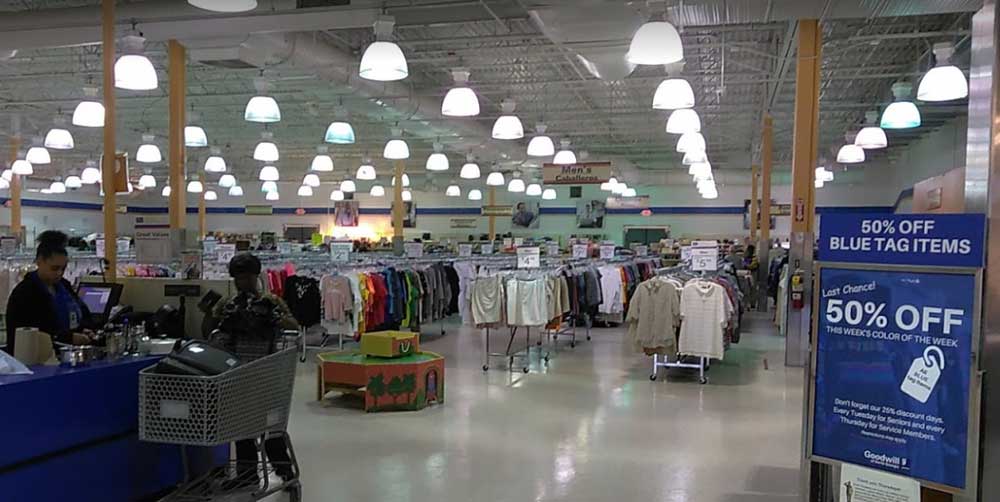 فروشگاه بزرگ گودویل تفلیس Goodwill