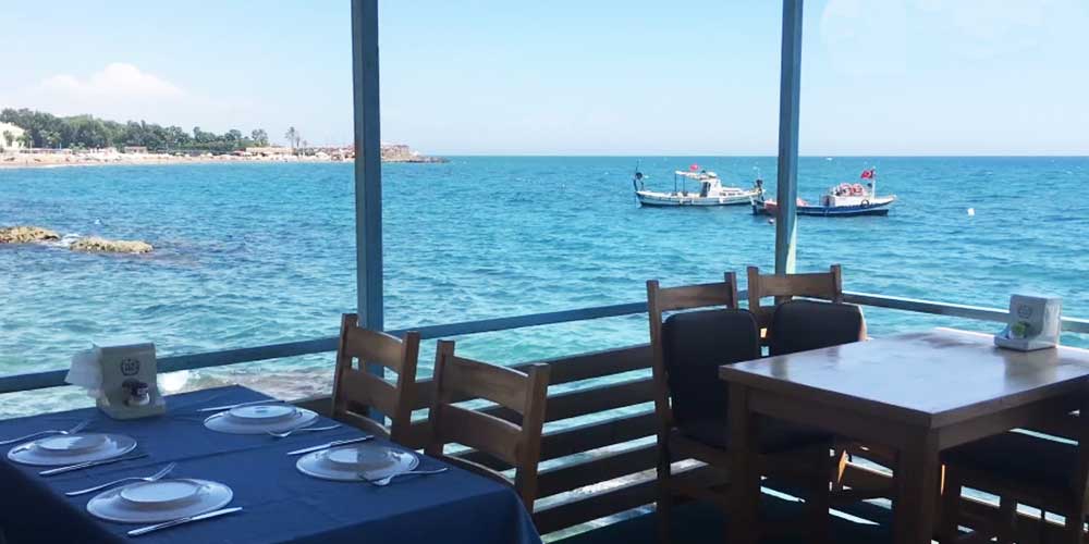 ساحل اورنکوی آنتالیا Örnekköy Beach