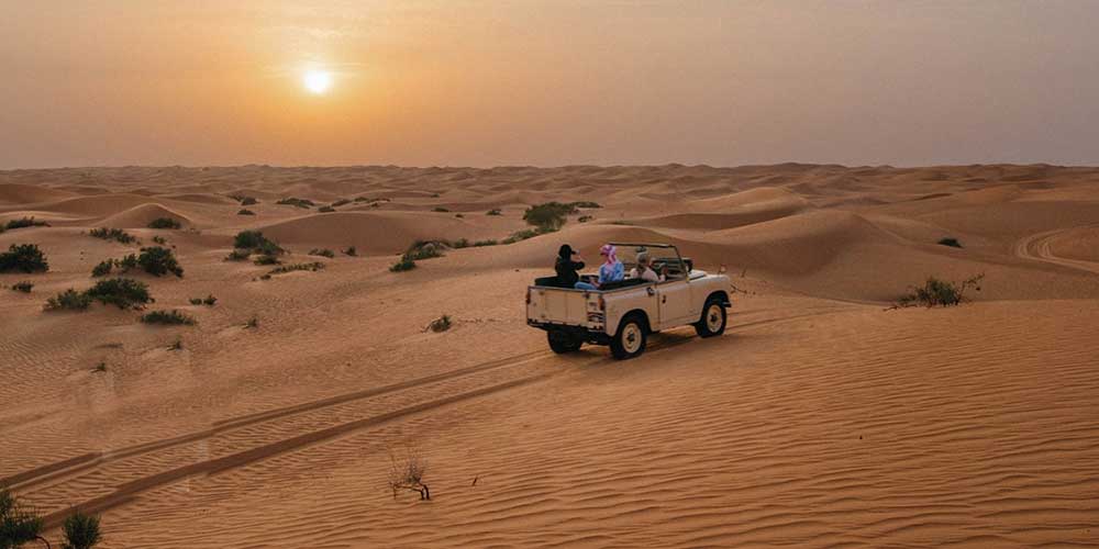 پنج فعالیت جذاب در بیابان های دبی