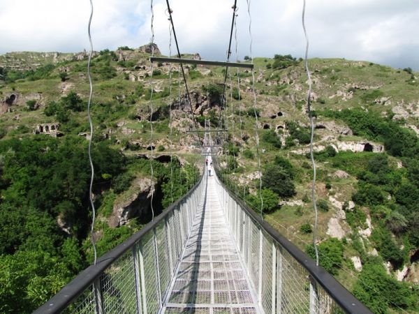 دهکده باستانی خندزورسک ارمنستان(دره و روستای سیب)