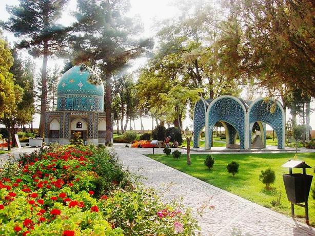 آرامگاه عطار نیشابوری(شاعرو نویسنده قرن ششم)