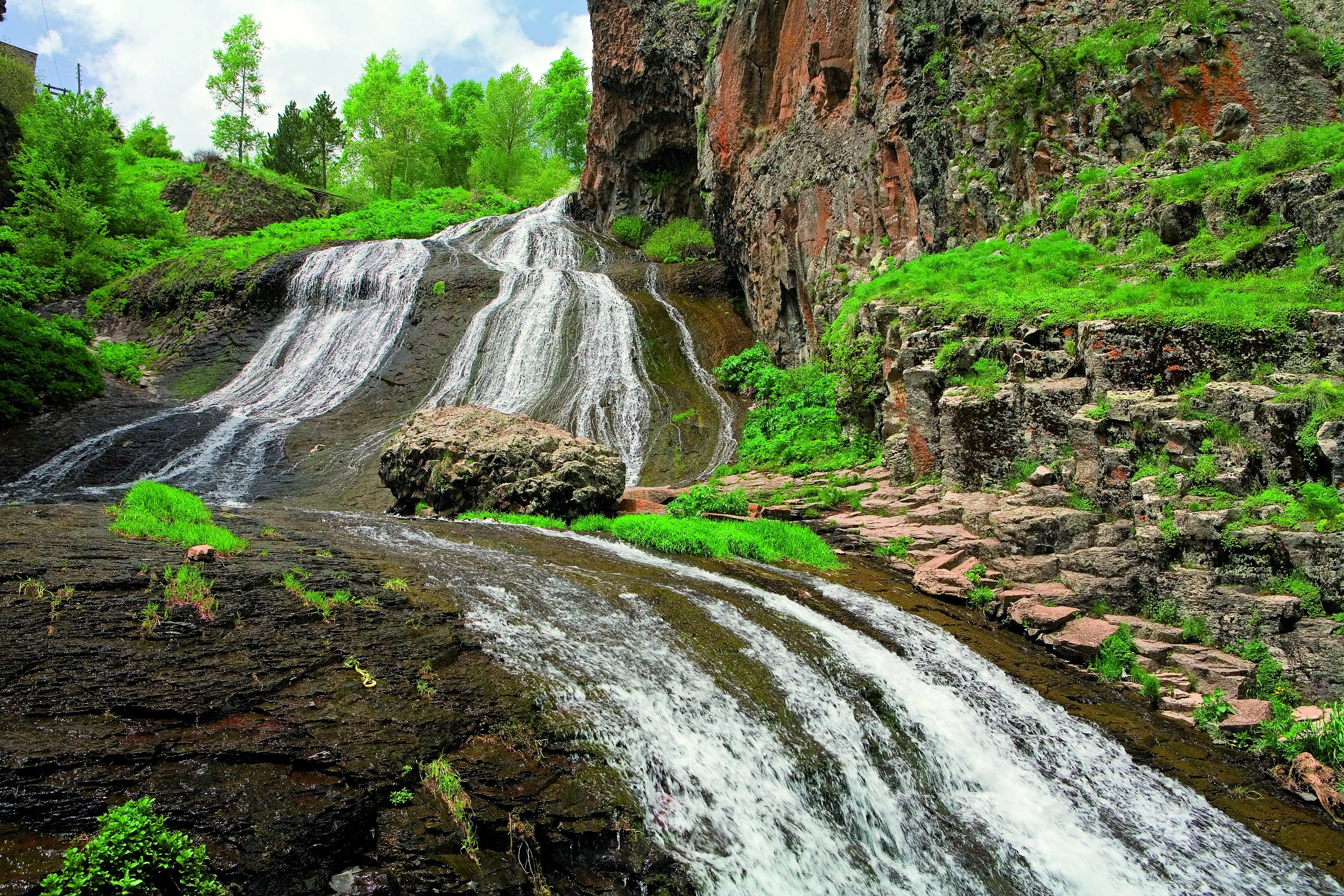 آبشار جرموک ارمنستان(موهای پری دریایی)