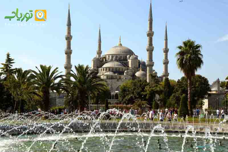 میدان سلطان احمد استانبول(1800 سال قدمت تاریخی)