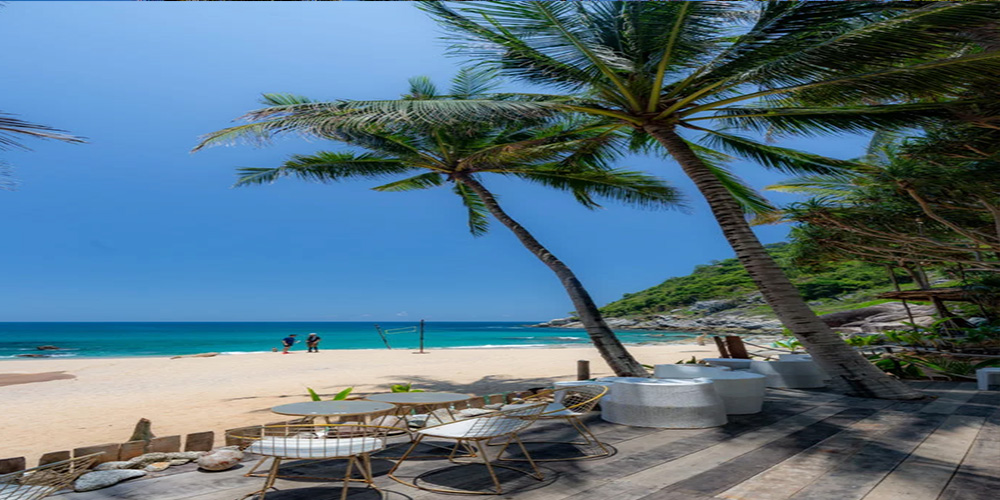 ساحل نویی پوکت (Nui Beach)
