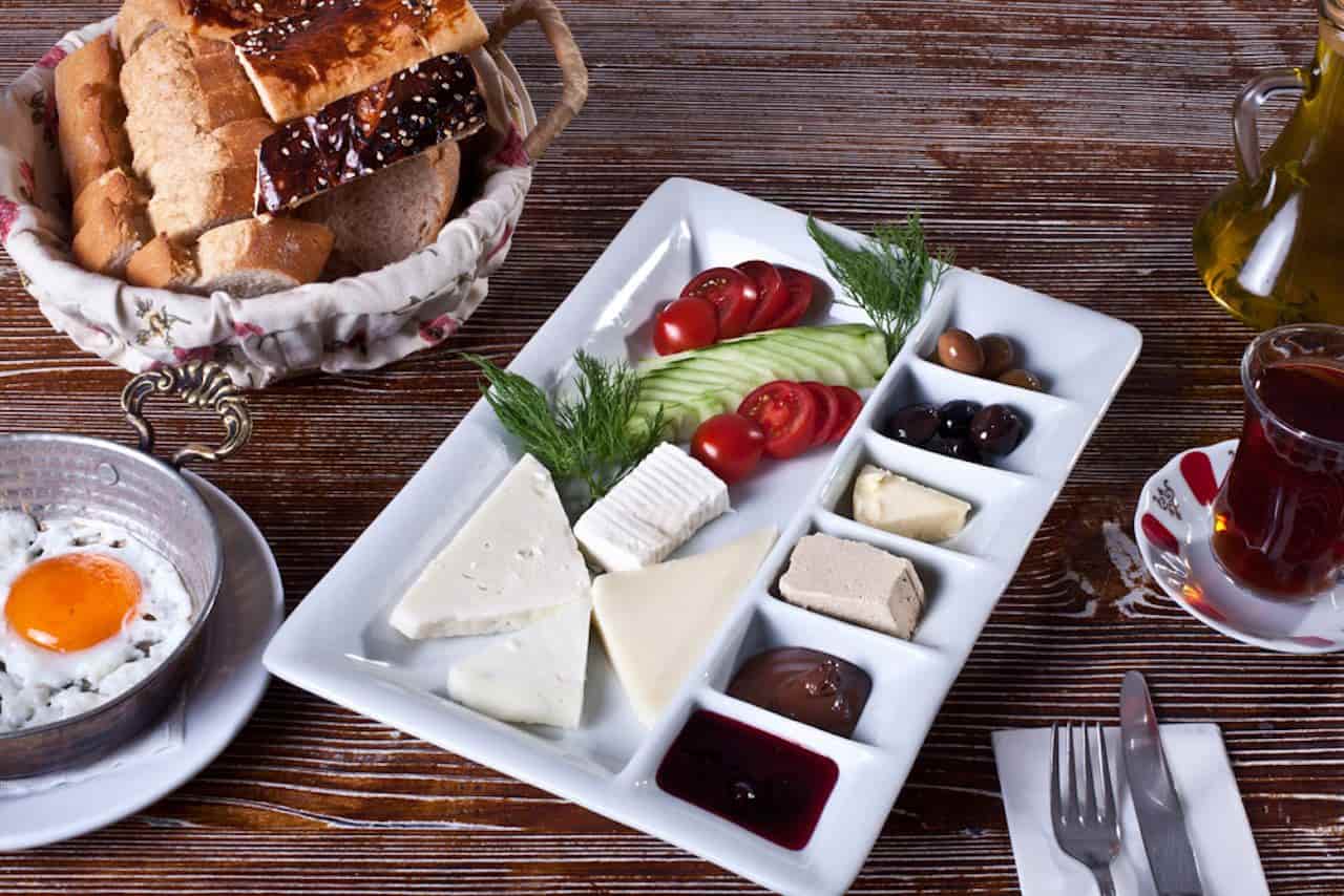 سفر به مدا در کادیکوی