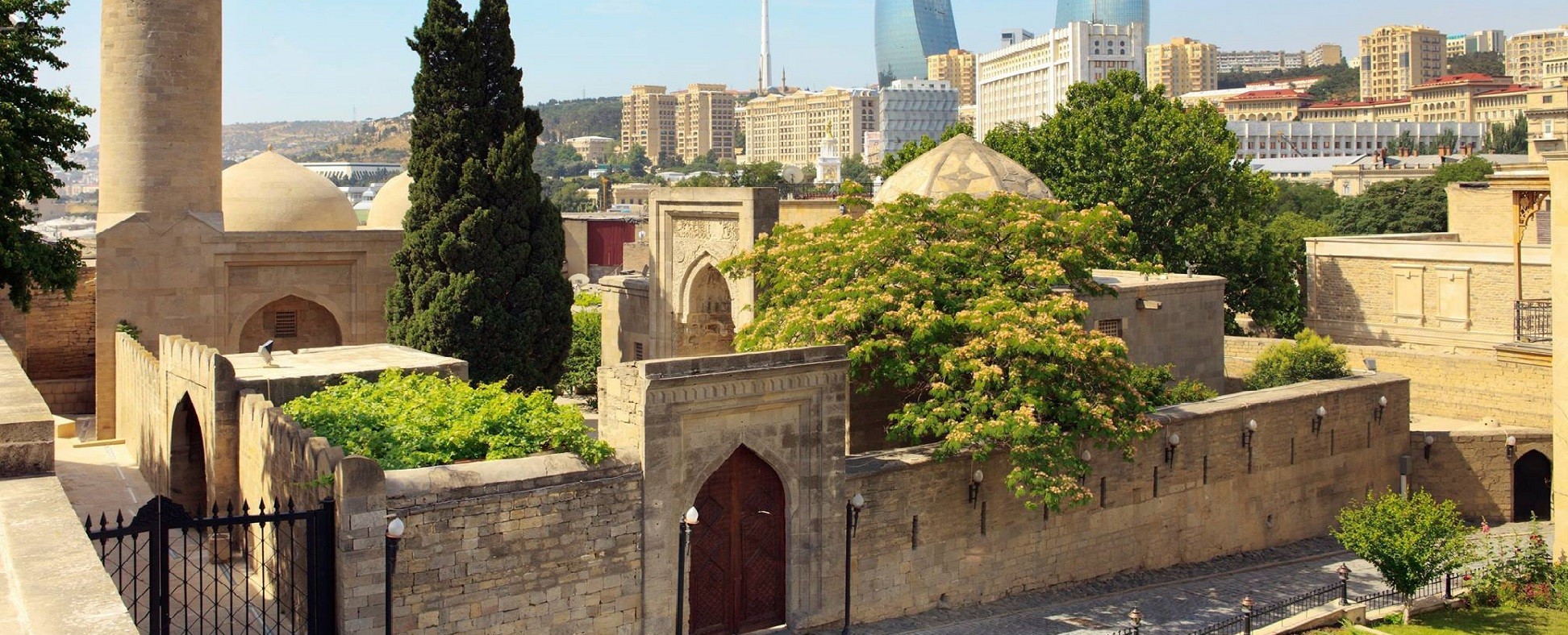دروازه مراد باکو