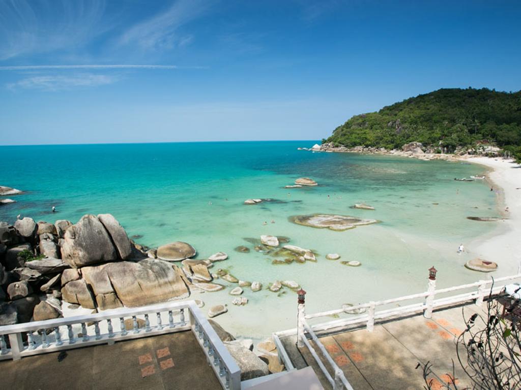 هتل Crystal Bay Bay Resort