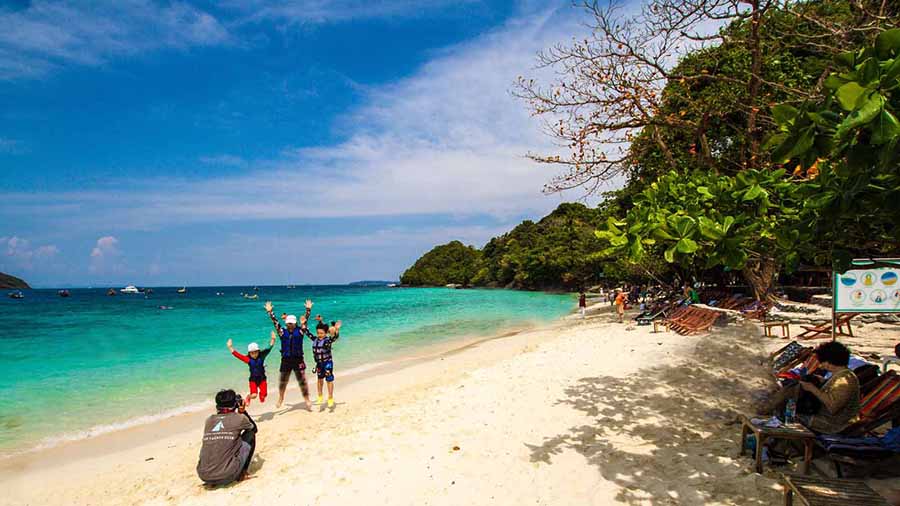 ساحل بنانا بیچ پوکت تایلند Banana Beach phuket
